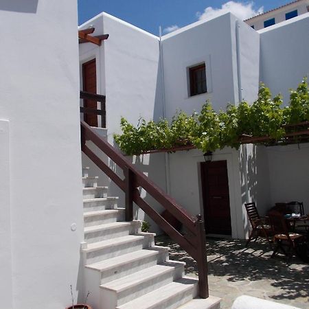 Villa Sofirene Sea View Batsíon Exterior foto