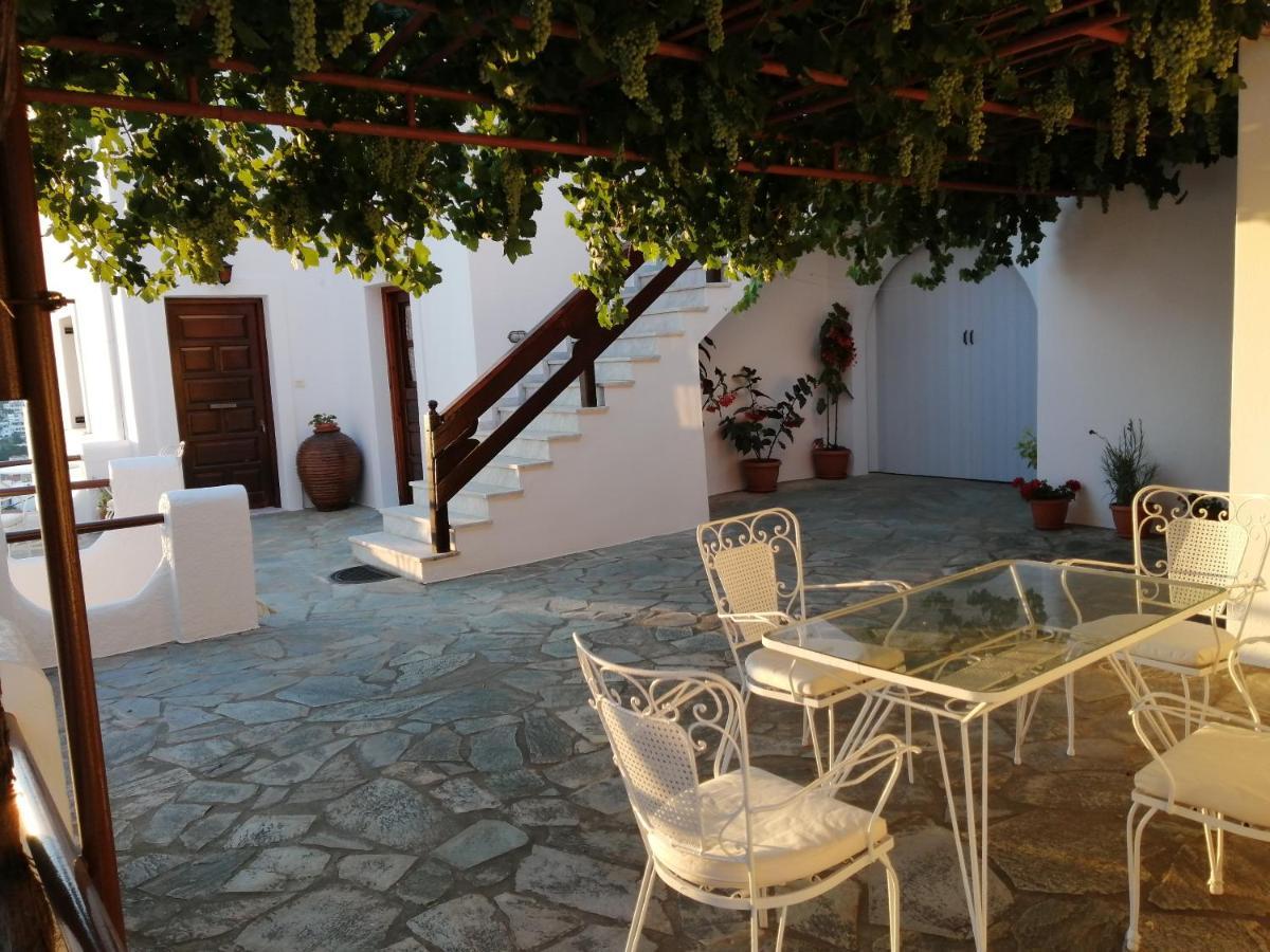 Villa Sofirene Sea View Batsíon Exterior foto